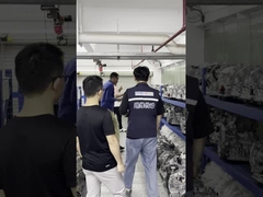 Αραβικοί πελάτες ήρθαν να επισκεφτούν το εργοστάσιό μας.