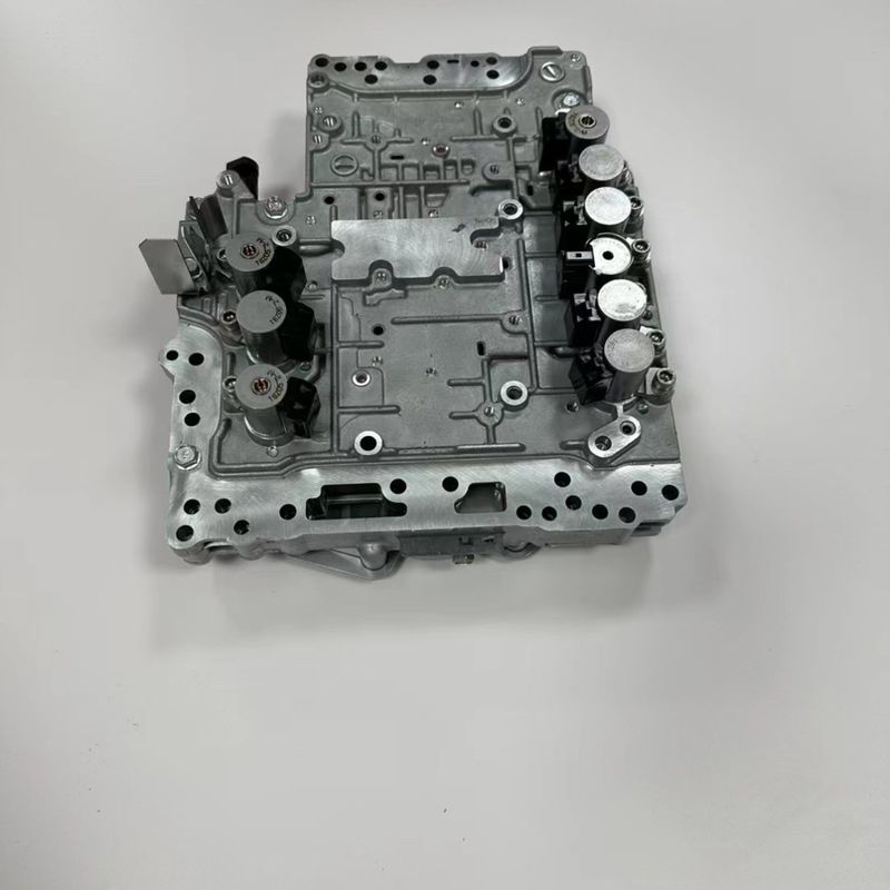 RE7R01A JR710E Σώμα βαλβίδας μετάδοσης για Nissan και Infiniti 2023 σε μέγεθος 35X35X25CM